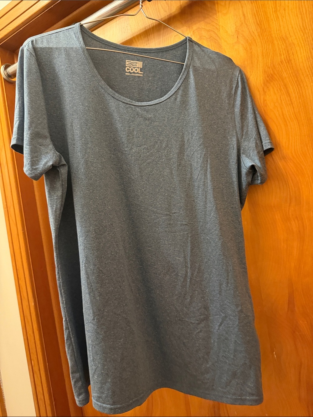 Eddie Bauer Heathered Grey Short Sleeve Crewneck Tee